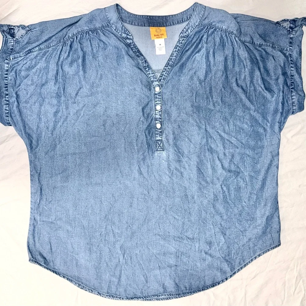 Ruby Rd. Light Blue Denim Blouse - Picture 1 of 5